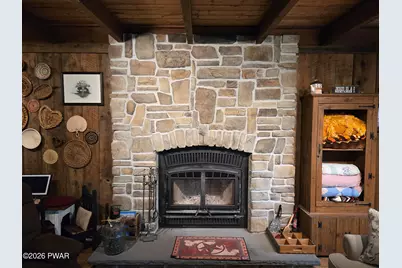 804 Fetlock Court, Lords Valley, PA 18428 - Photo 5