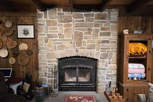 804 Fetlock Ct, Lords Valley, PA 18428 - Photo 5