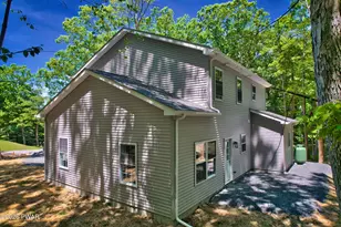 102 Buttercup Terrace, Milford, PA 18337 - Photo 25