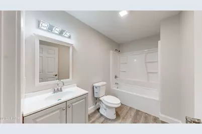 102 Buttercup Terrace, Milford, PA 18337 - Photo 17