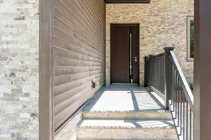 18 Osprey Cir, Lake Ariel, PA 18436 - Photo 3