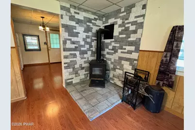 113 E Oak Lane, Greentown, PA 18426 - Photo 9
