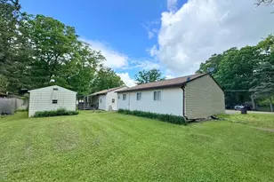 113 E Oak Ln, Greentown, PA 18426 - Photo 25