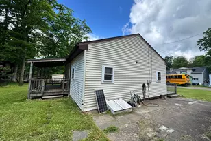 113 E Oak Ln, Greentown, PA 18426 - Photo 21
