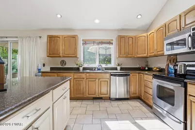808 Woodland Court, Lords Valley, PA 18428 - Photo 7
