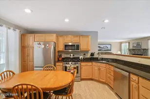 164 Rainbow Dr, Lackawaxen, PA 18435 - Photo 9