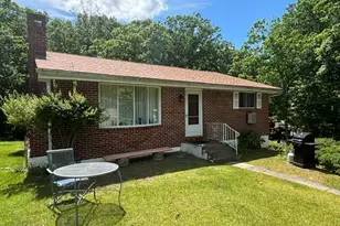 119 Puma Ct, Dingmans Ferry, PA 18328 - Photo 3
