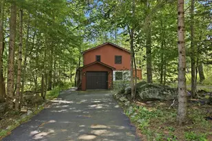129 Underwood Ln, Lake Ariel, PA 18427 - Photo 3