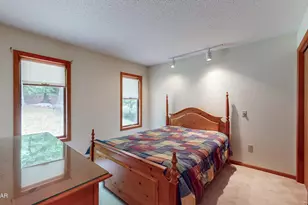113 E Shore Dr, Hawley, PA 18428 - Photo 5
