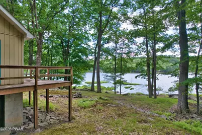 113 E Shore Drive, Hawley, PA 18428 - Photo 31