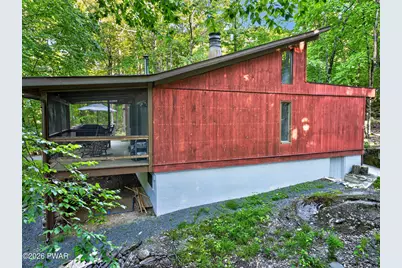 124 Hickory Drive, Lords Valley, PA 18428 - Photo 5