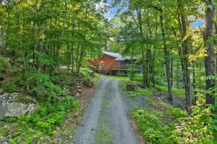 124 Hickory Dr, Lords Valley, PA 18428 - Photo 3