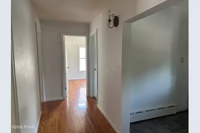 502 W Harford Street #2nd Floor, Milford, PA 18337 - Photo 3