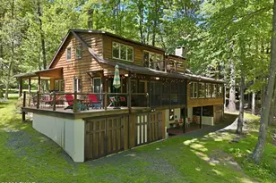 1456 Lakeland Dr, Lake Ariel, PA 18436 - Photo 1