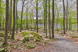 69 E Shore Dr, Hawley, PA 18428 - Photo 31