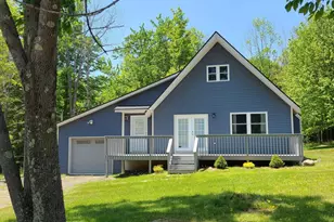 114 Ridgeview Dr, Lake Ariel, PA 18436 - Photo 1