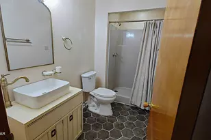 466 Spruce St, Hawley, PA 18428 - Photo 21