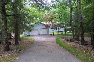 466 Spruce St, Hawley, PA 18428 - Photo 37