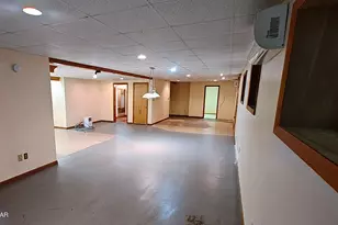 466 Spruce St, Hawley, PA 18428 - Photo 29