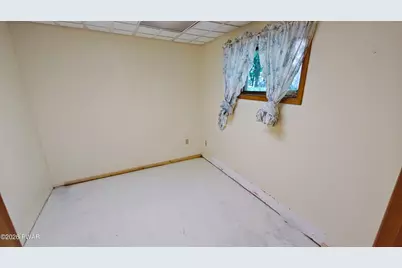 466 Spruce Street, Hawley, PA 18428 - Photo 31