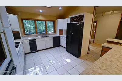 466 Spruce Street, Hawley, PA 18428 - Photo 17