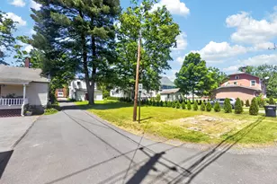 509 Broad St, Milford, PA 18337 - Photo 43