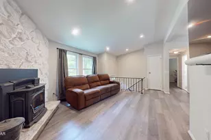 102 Forest Rd, Dingmans Ferry, PA 18328 - Photo 41