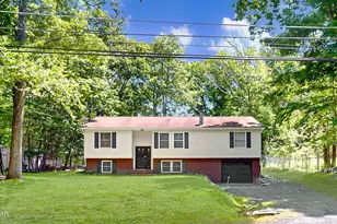 102 Forest Rd, Dingmans Ferry, PA 18328 - Photo 23