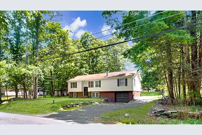 102 Forest Road, Dingmans Ferry, PA 18328 - Photo 21