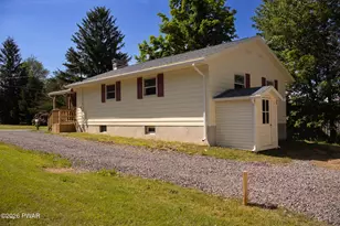 60 Center St, Covington Township, PA 18424 - Photo 3