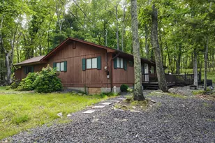 113 Portage Ln, Lords Valley, PA 18428 - Photo 19