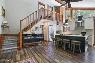 2350 Eagle Path, Bushkill, PA 18324 - Photo 3