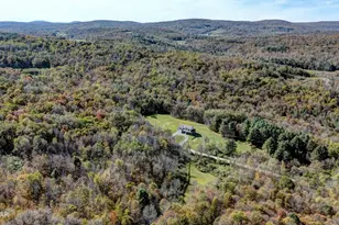 169 Roberts Rd, Starlight, PA 18461 - Photo 3