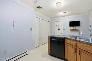 121 Independence Dr, Milford, PA 18337 - Photo 19