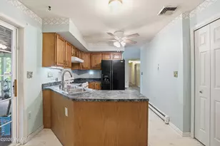 121 Independence Dr, Milford, PA 18337 - Photo 17