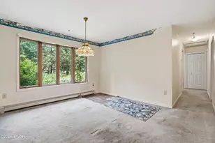 121 Independence Dr, Milford, PA 18337 - Photo 11