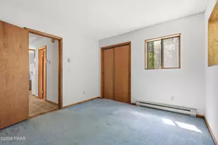 101 Hemlock Point Ct, Hawley, PA 18428 - Photo 23