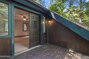 101 Hemlock Point Ct, Hawley, PA 18428 - Photo 33