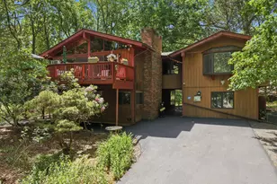 106 Lincoln Dr, Lords Valley, PA 18428 - Photo 3