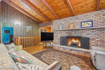 106 Lincoln Drive, Lords Valley, PA 18428 - Photo 7