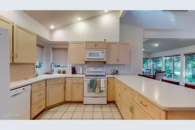 201 Broadmoor Drive, Lords Valley, PA 18428 - Photo 7