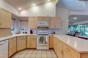 201 Broadmoor Dr, Lords Valley, PA 18428 - Photo 7