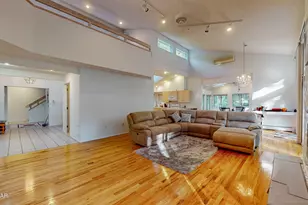 201 Broadmoor Dr, Lords Valley, PA 18428 - Photo 13