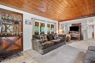 124 Navajo Rd, Honesdale, PA 18431 - Photo 5
