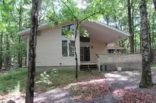 113 Widgeon Ln, Lords Valley, PA 18428 - Photo 3