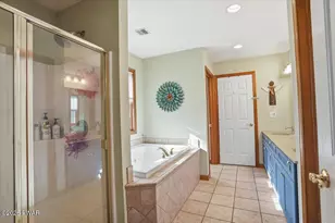 111 Highland Ln, Hawley, PA 18428 - Photo 45