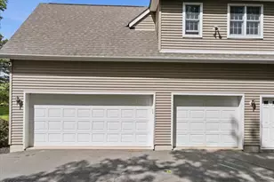 111 Highland Ln, Hawley, PA 18428 - Photo 5