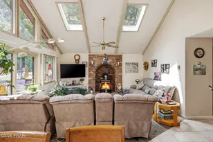 110 Cottontail Ct, Lackawaxen, PA 18435 - Photo 5