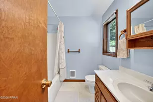 50 Covered Bridge Dr, Hawley, PA 18428 - Photo 21