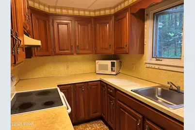 111 Deer Xing, Paupack, PA 18451 - Photo 15